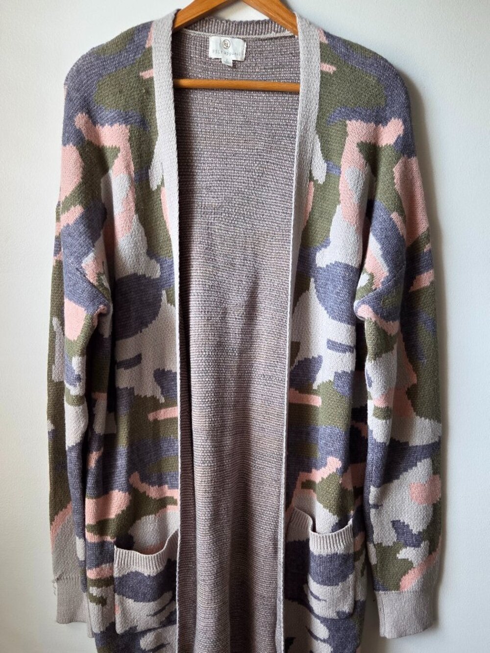 EUC FSL APPAREL CAMO PATTERN LONGLINE OPEN CARDIGAN SWEATER SIZE L